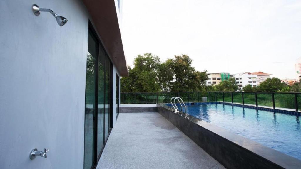 B2 South Pattaya Premier Hotel Exterior foto